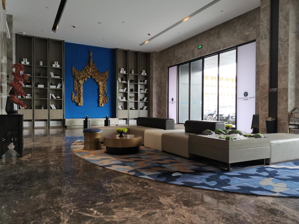Tian Yi International Hotel 天艺国际酒店 Phnom Penh Zewnętrze zdjęcie