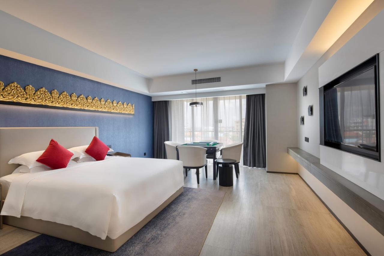 Tian Yi International Hotel 天艺国际酒店 Phnom Penh Zewnętrze zdjęcie